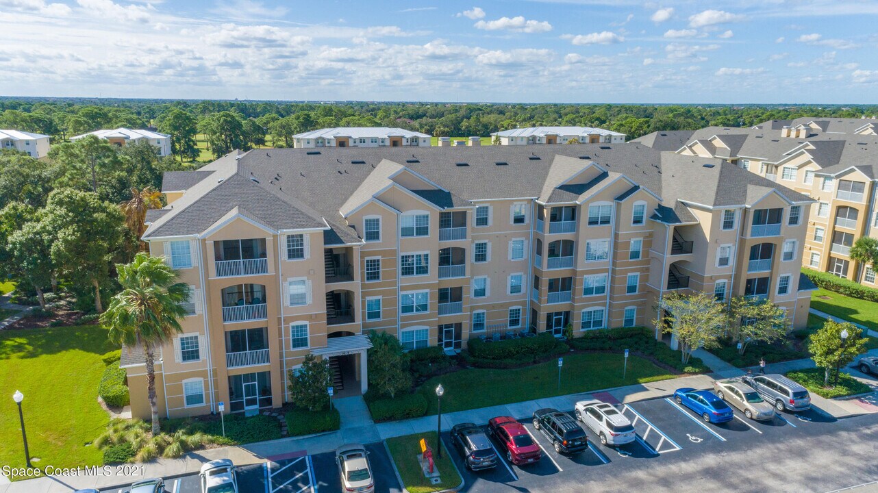 1626 Peregrine Cir in Rockledge, FL - Building Photo