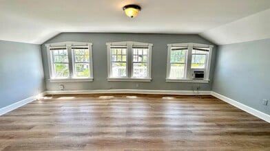 313 S Lakeside Dr, Unit 3 in Lake Worth Beach, FL - Building Photo - Building Photo