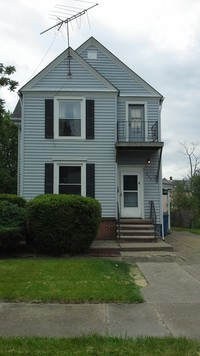 667 W 9th St in Lorain, OH - Foto de edificio - Building Photo