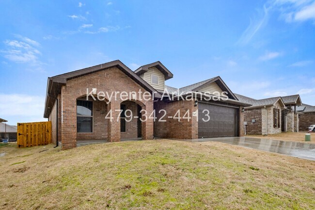 5907 NW Hancock St in Bentonville, AR - Building Photo - Building Photo