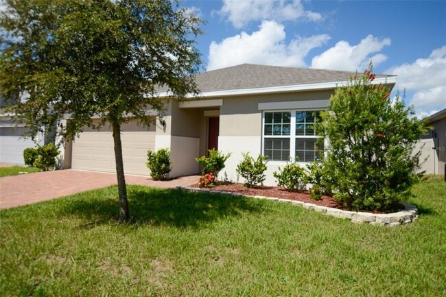 9379 Westmorely St in Groveland, FL - Building Photo - Building Photo