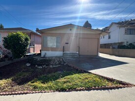 741-743 W 21st St in Los Angeles, CA - Building Photo