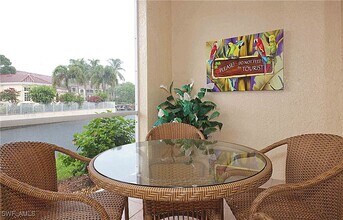 500 L'Ambiance Cir in Naples, FL - Building Photo - Building Photo