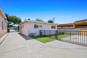 14019 Arthur Ave in Paramount, CA - Building Photo - Building Photo