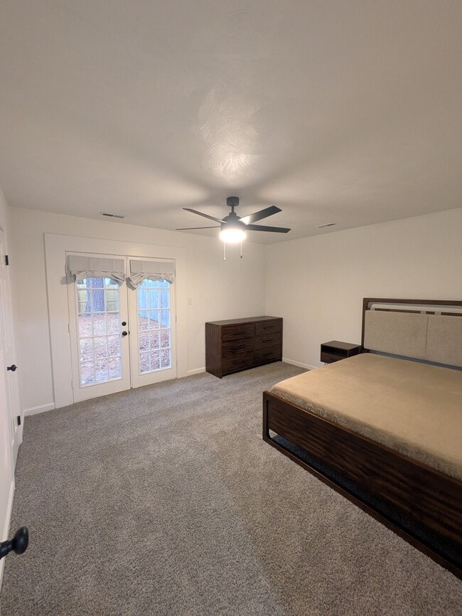 5626 Carisbrooke Ln in Portsmouth, VA - Building Photo - Building Photo