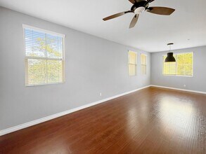 722 Castaway Cove in San Diego, CA - Building Photo - Building Photo