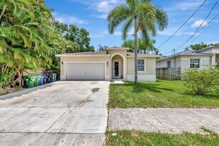 1816 SW 21st St in Fort Lauderdale, FL - Building Photo