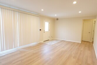2045 Magnolia Rd in Homewood, IL - Building Photo - Building Photo