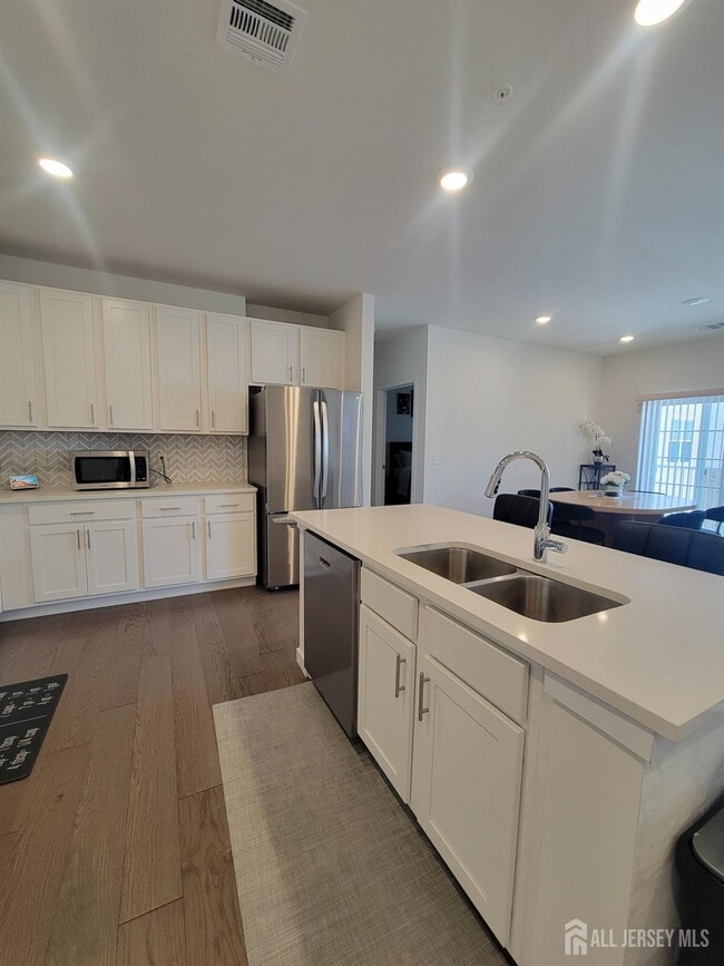 property at 231 Lorhan Dr