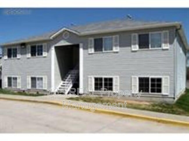 property at 3621 Centennial Cir