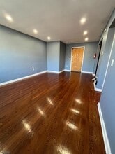 565 Grove St in Clifton, NJ - Building Photo - Building Photo