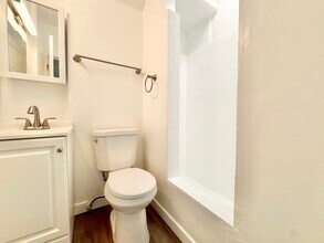 1559 N Hill Ave in Pasadena, CA - Building Photo - Building Photo