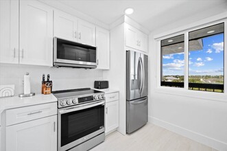 201 S Seas Dr in Jupiter, FL - Building Photo - Building Photo