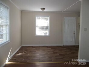 3530 Eastwood Dr in Charlotte, NC - Building Photo - Building Photo