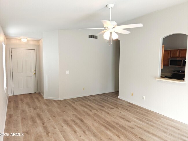 8811 N 5th St in Phoenix, AZ - Building Photo - Building Photo