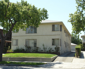 29 N Hidalgo Ave in Alhambra, CA - Building Photo - Building Photo