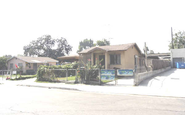 2759 Gladys Ave in Rosemead, CA - Building Photo