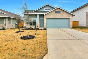 128 The Good Wy in Jarrell, TX - Building Photo