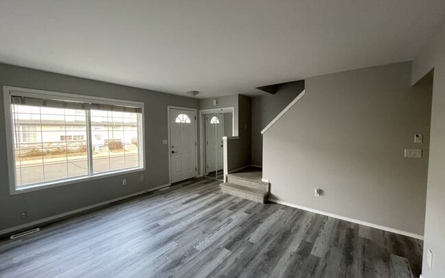 property at 663 Beckett Cres