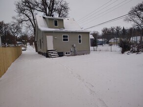 316 N Oak St in Fergus Falls, MN - Building Photo - Building Photo