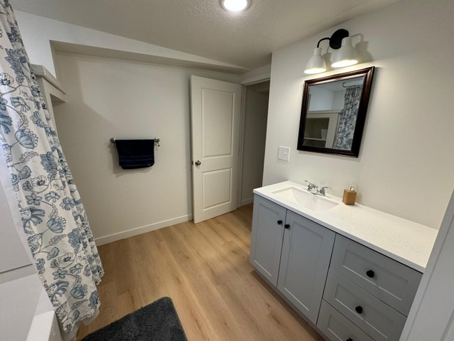 2577 S 700 E in Salt Lake City, UT - Building Photo - Building Photo