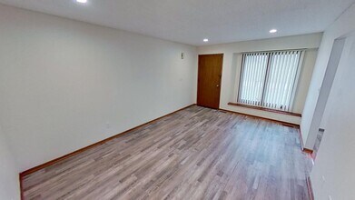 4312 50th St in Des Moines, IA - Building Photo - Building Photo