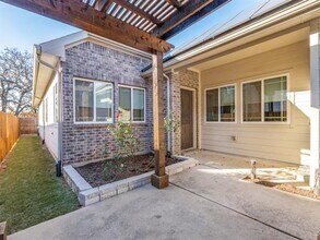 532 Val Verde St in Aubrey, TX - Building Photo - Building Photo