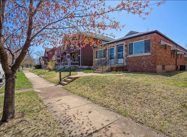 4976 Oleatha Ave, Unit 4976 in St. Louis, MO - Building Photo - Building Photo