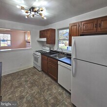 2910 16th St S in Arlington, VA - Building Photo - Building Photo