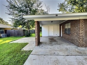 123 Stennis Ave in Ocean Springs, MS - Building Photo - Building Photo