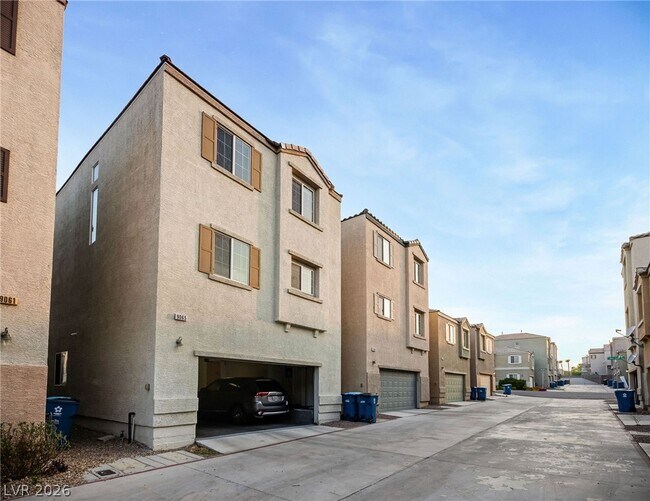 9065 Hanging Tapestry Ct in Las Vegas, NV - Building Photo - Building Photo