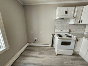 182 Duke St W in Saint John, NB - Building Photo - Building Photo