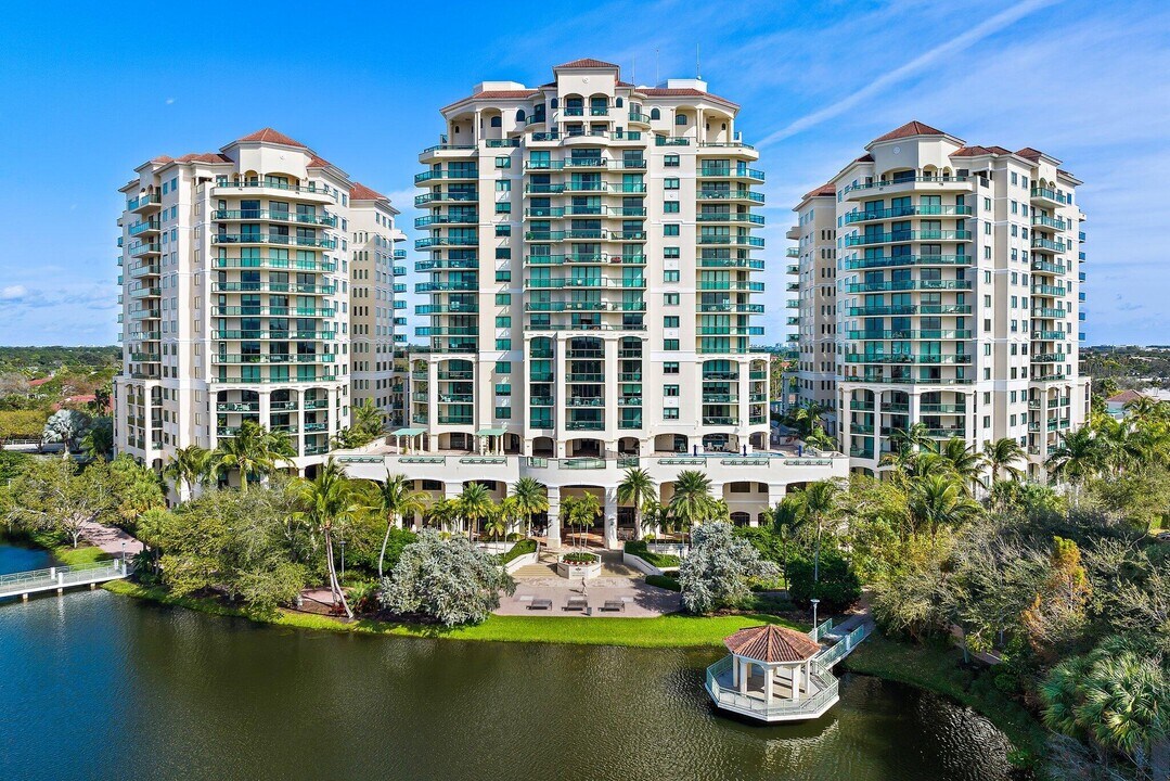 3620 Gardens 1602b Pky in Riviera Beach, FL - Building Photo