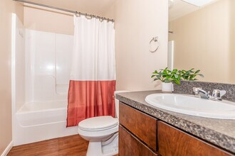 409 Nacogdoches St in Center, TX - Foto de edificio - Building Photo