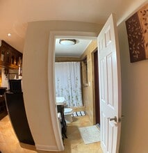 13450 SW 5th St in Miami, FL - Foto de edificio - Building Photo