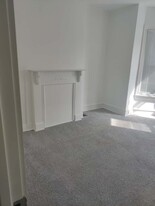 142 N 54th St in Philadelphia, PA - Building Photo