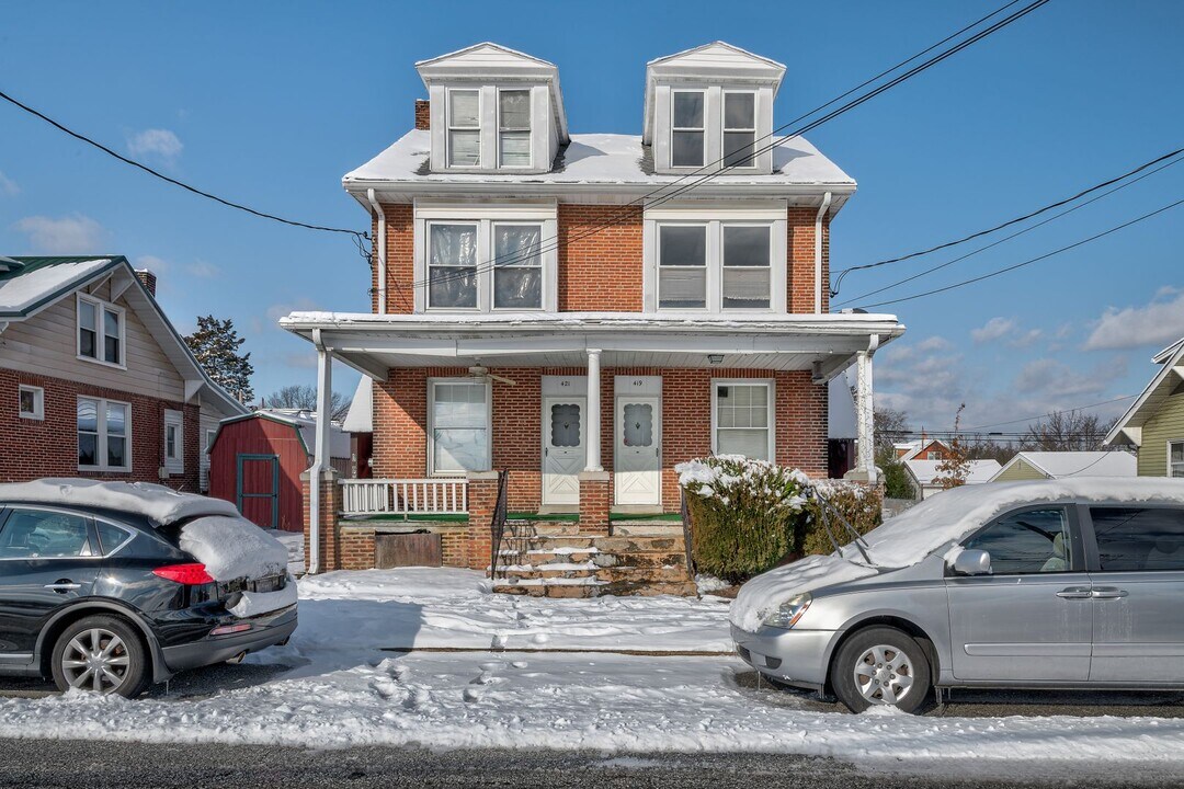 419-421 6th St in New Cumberland, PA - Building Photo