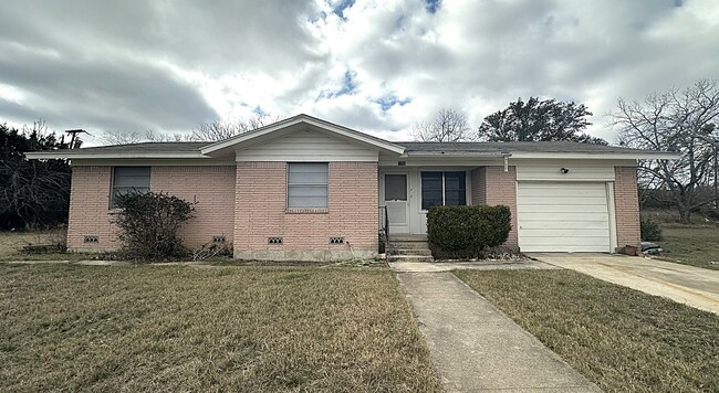 property at 1203 S FM 116