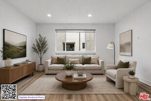 2907 W Exposition Pl in Los Angeles, CA - Building Photo