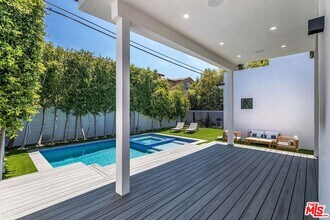 1948 S Point View St in Los Angeles, CA - Building Photo - Building Photo