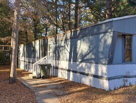 304 Bayonet Dr in Summerville, SC - Building Photo