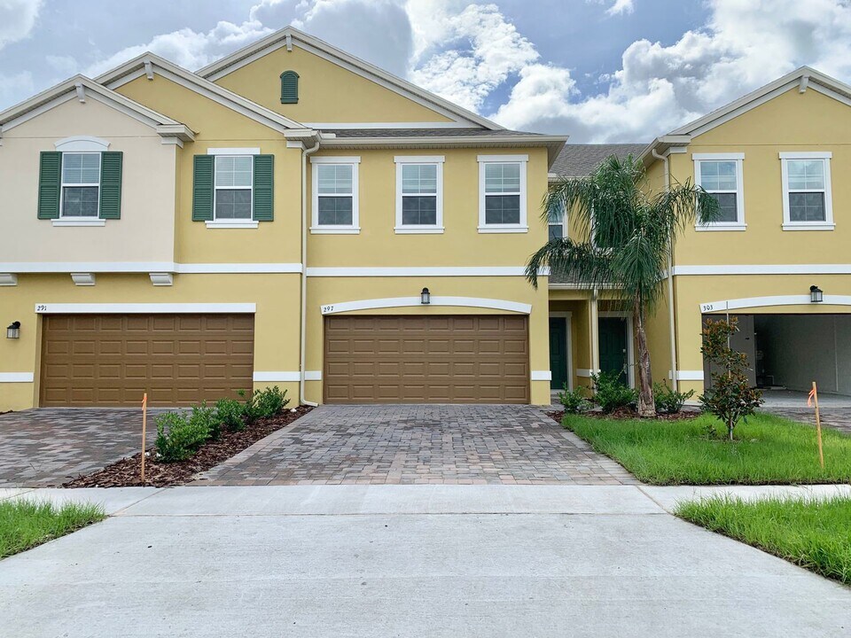 297 Muscogee Ln in Orlando, FL - Building Photo