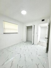 830 SW 74th Ter in North Lauderdale, FL - Building Photo - Building Photo
