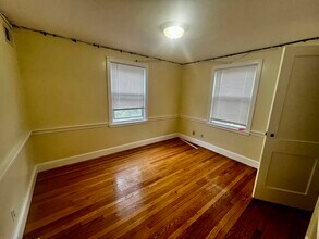 84 Chittick Rd, Unit 2 in Boston, MA - Building Photo - Building Photo