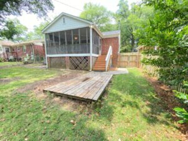 810 Elm Ave in Columbia, SC - Building Photo - Building Photo