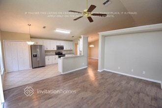 13318 Meadowlark Ln in Orlando, FL - Foto de edificio - Building Photo