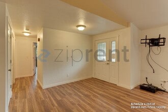 234 W Jensen St in Arlington, WA - Building Photo - Building Photo
