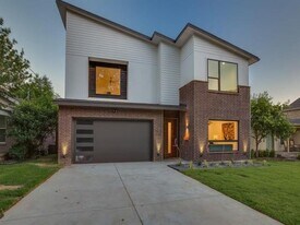 4310 Merrell Rd in Dallas, TX - Building Photo