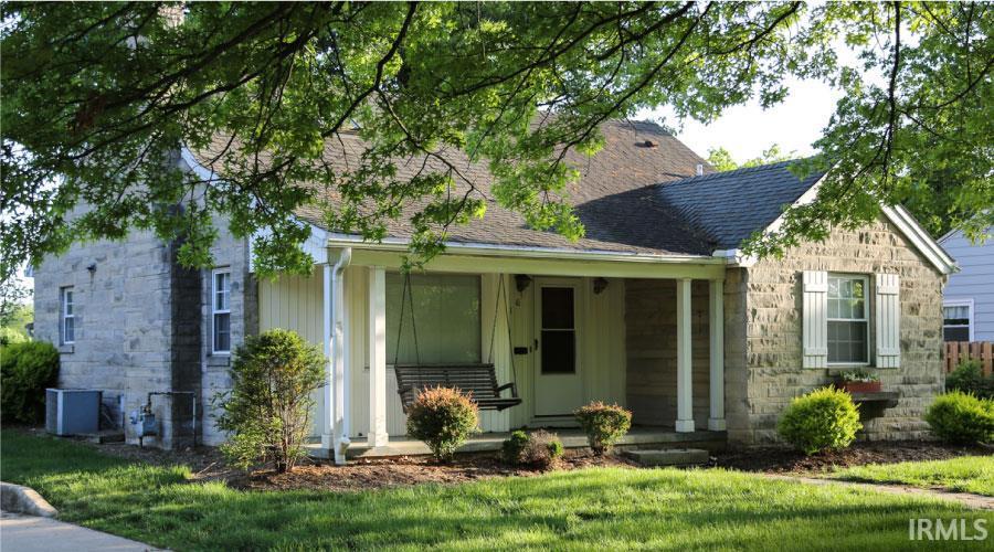 916 E Maxwell Ln in Bloomington, IN - Building Photo