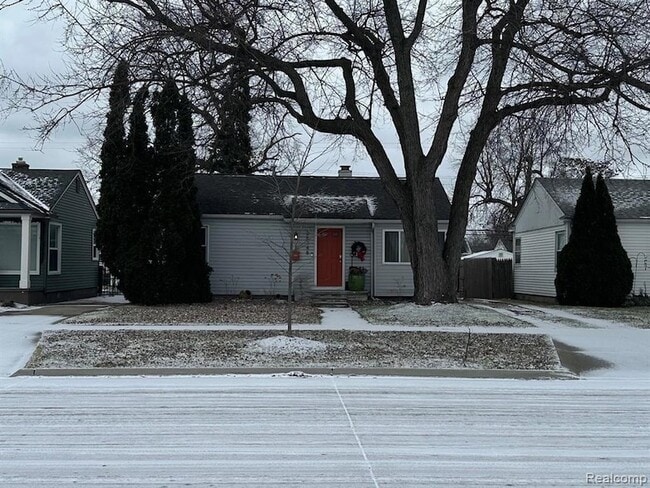 26348 Alger St in Madison Heights, MI - Foto de edificio - Building Photo